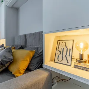 Sebino18 - Design , Milano Italia
