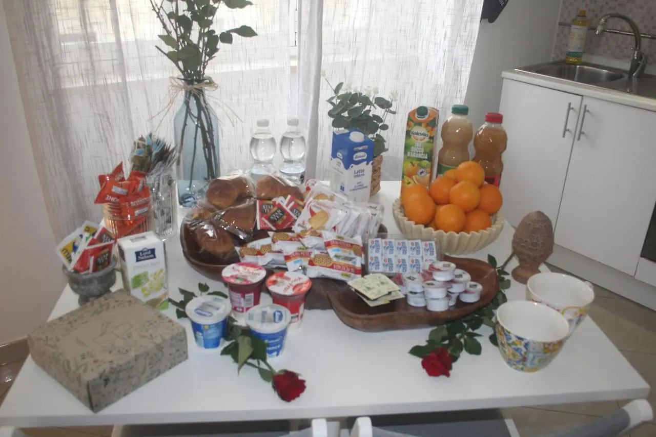 Rosabella Casa Vacanze Bari 0*,